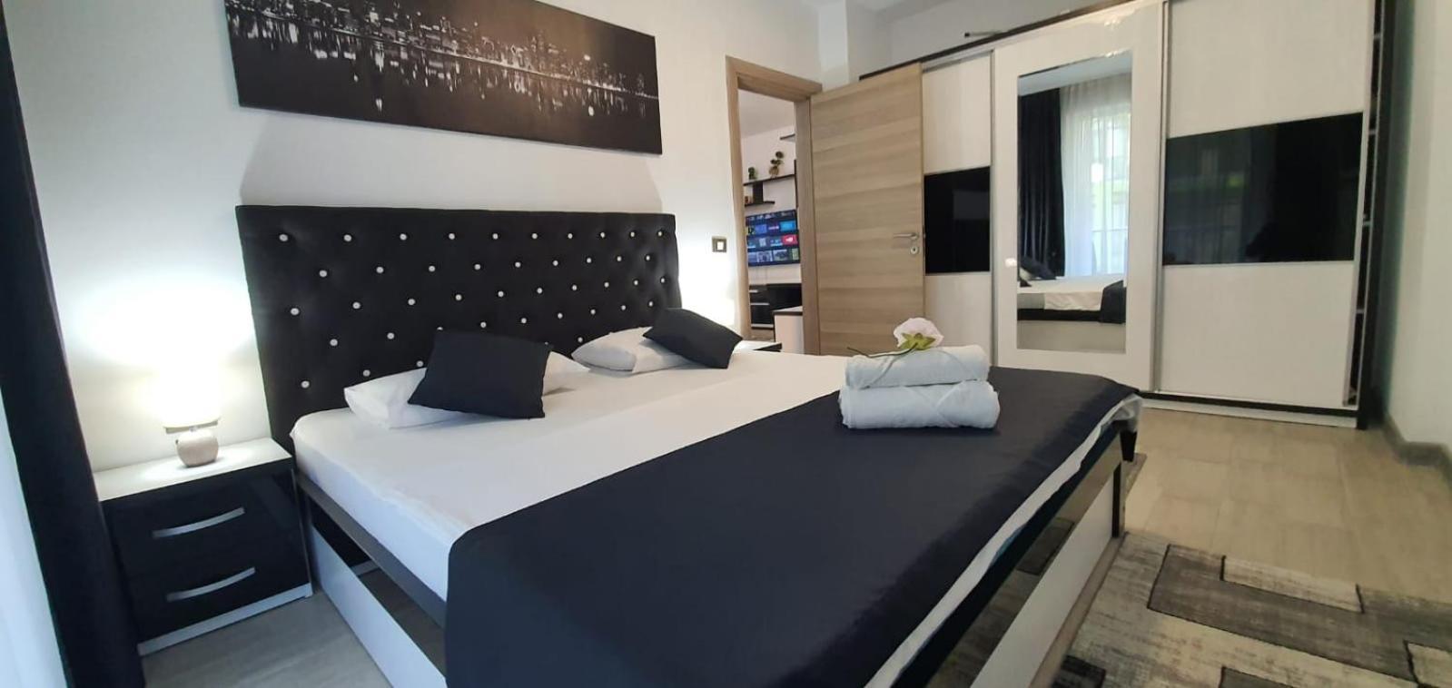 Alezzi Luxury Apartment Spa Resort Piscina Incalzita Sauna Parking Năvodari Exteriér fotografie