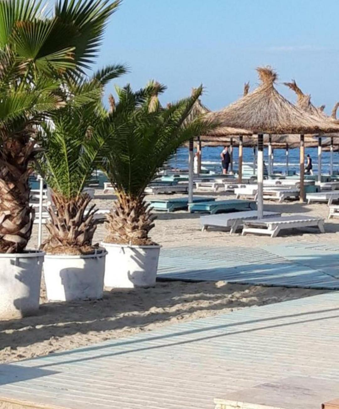 Alezzi Luxury Apartment Spa Resort Piscina Incalzita Sauna Parking Năvodari Exteriér fotografie