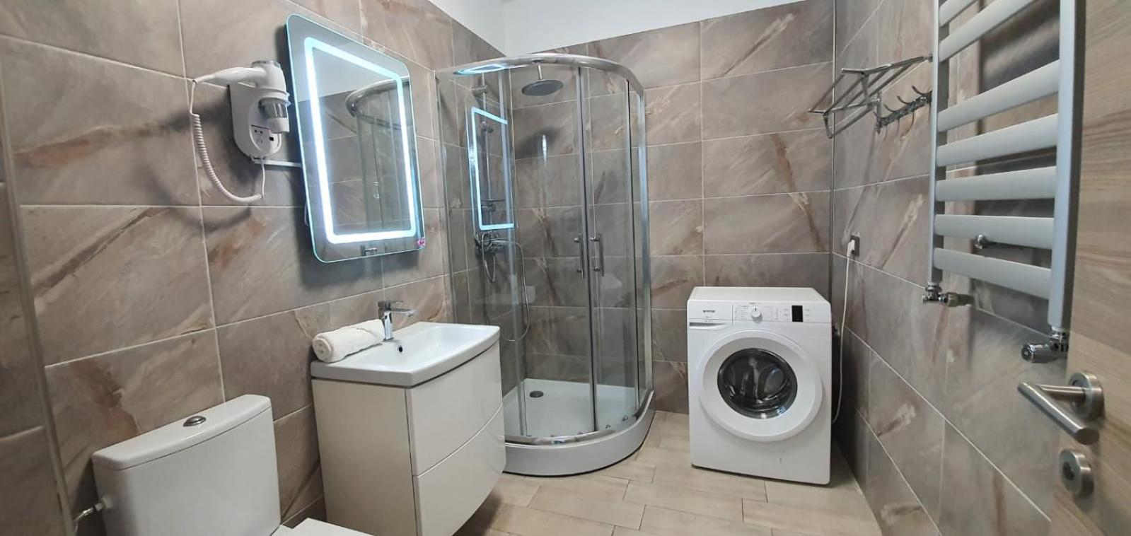 Alezzi Luxury Apartment Spa Resort Piscina Incalzita Sauna Parking Năvodari Exteriér fotografie
