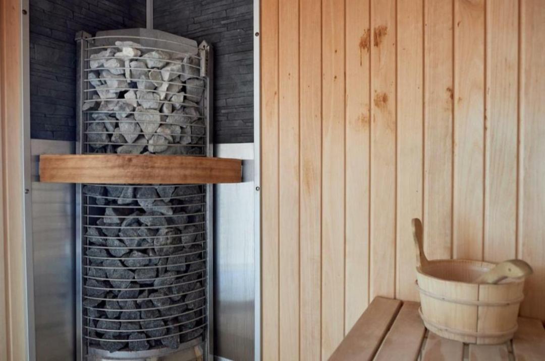 Alezzi Luxury Apartment Spa Resort Piscina Incalzita Sauna Parking Năvodari Exteriér fotografie