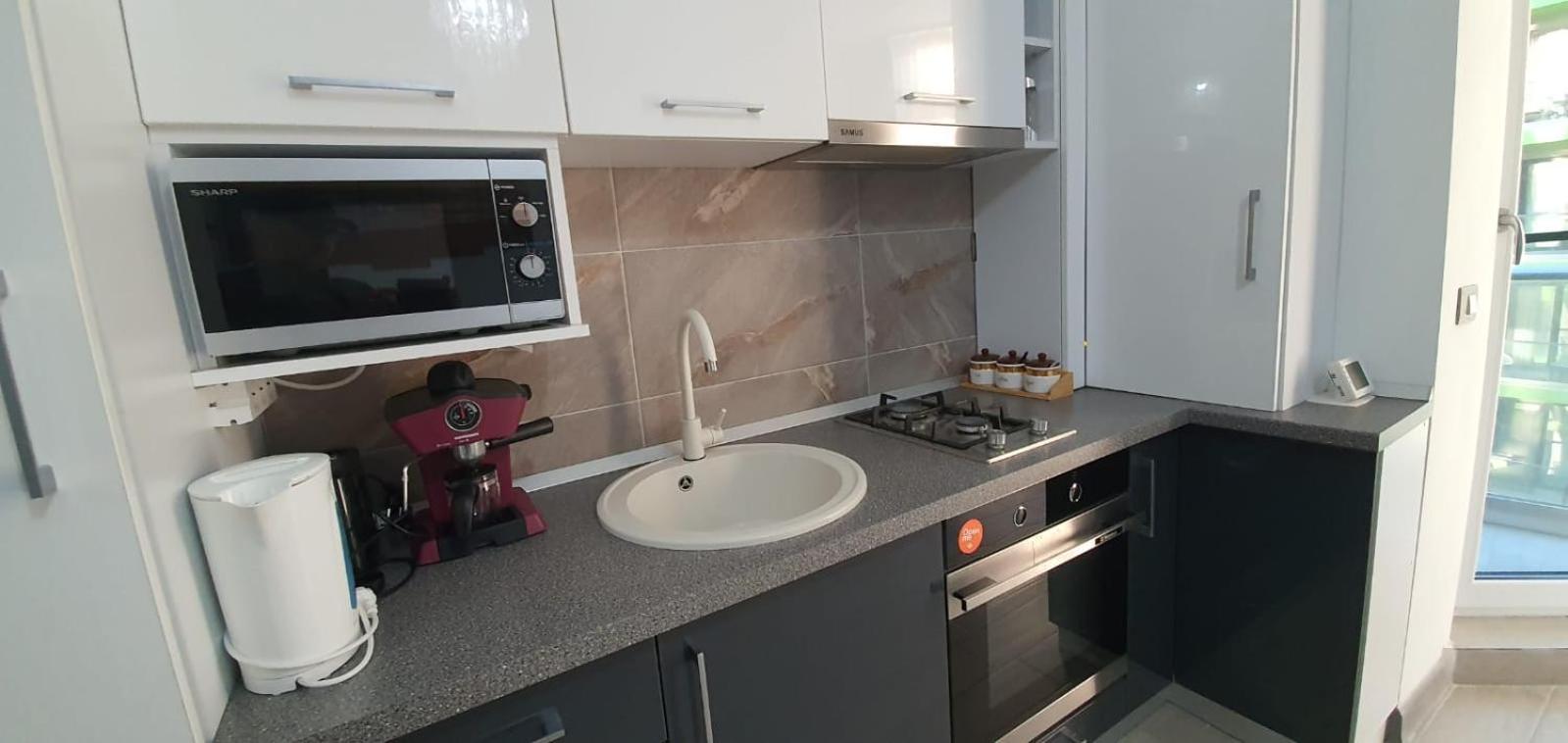 Alezzi Luxury Apartment Spa Resort Piscina Incalzita Sauna Parking Năvodari Exteriér fotografie