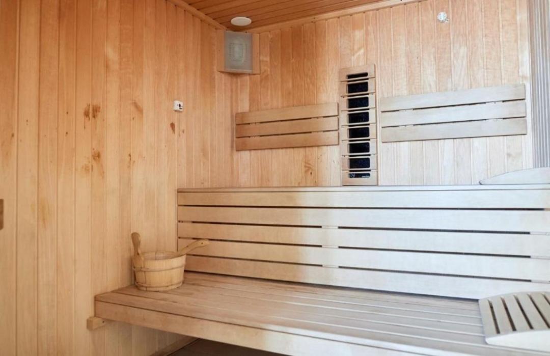 Alezzi Luxury Apartment Spa Resort Piscina Incalzita Sauna Parking Năvodari Exteriér fotografie